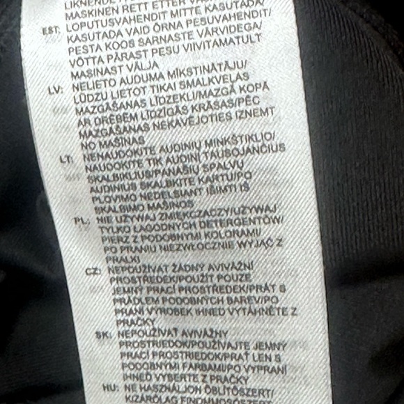 Jogging pants - Picture 7 of 13